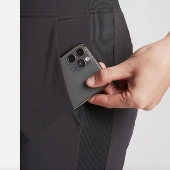 ATHLETA Women's Brooklyn Ankle Pant in Black Size 8 - Picture 4 of 13